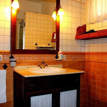 Farm stay Rural El Agueelo Huelma